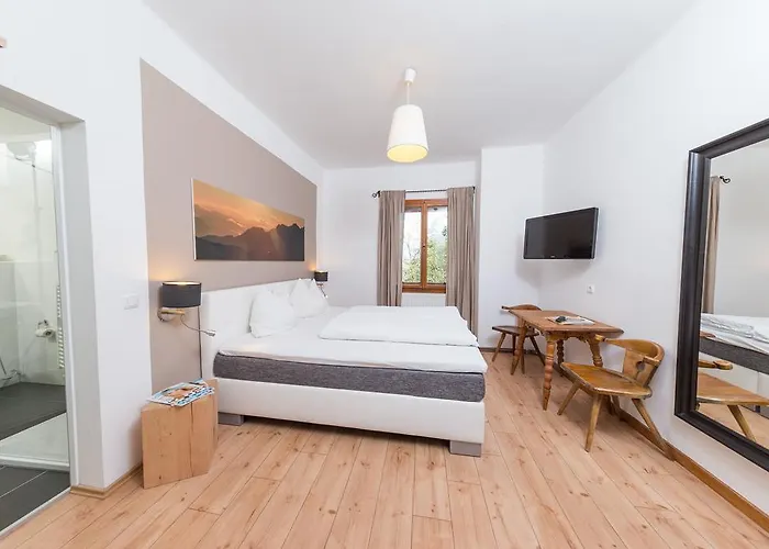 Alpenhaus Kesselfall, Near The Kitzsteinhorn Glacier