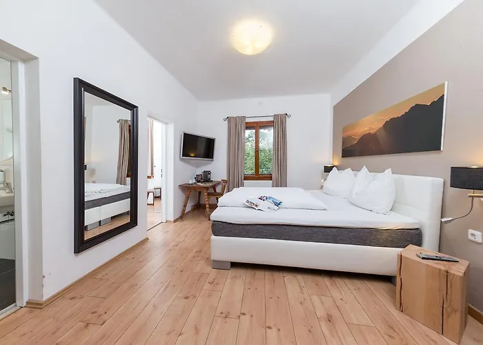 Alpenhaus Kesselfall, Near The Kitzsteinhorn Glacier 招待所 卡普伦